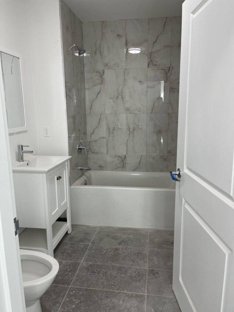 2735 East 13th Street